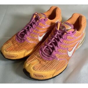 Nike Air women's Orange And Pink Laces Sz 9